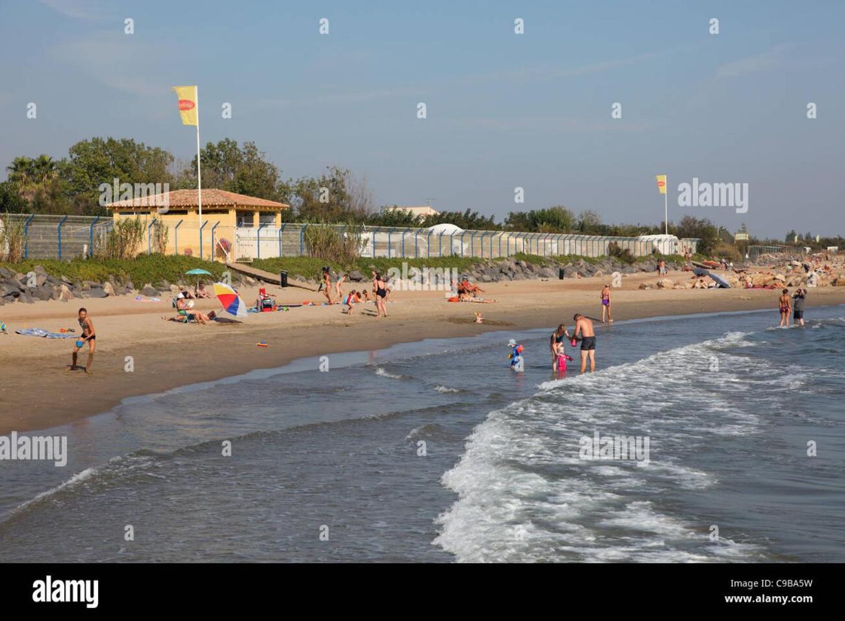 Camping Carabasse Vias Plage. Екстериор снимка