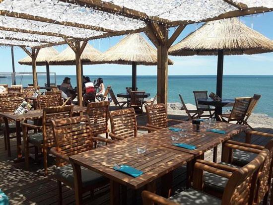Camping Carabasse Vias Plage. Екстериор снимка