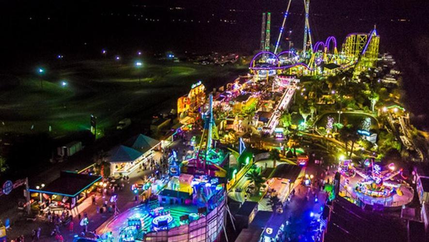 Camping Carabasse Vias Plage. Екстериор снимка